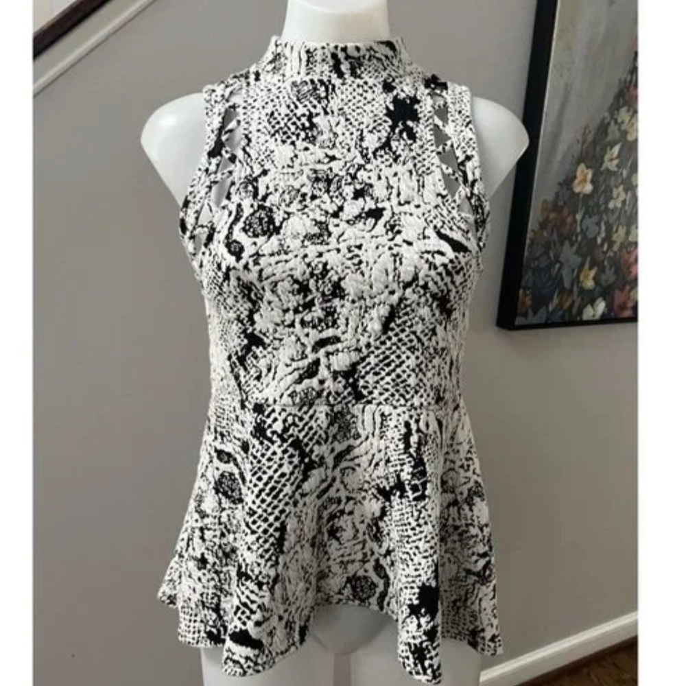 FREE PEOPLE White + Black Texture Cut Out Sleeveless Peplum Top - Size XS